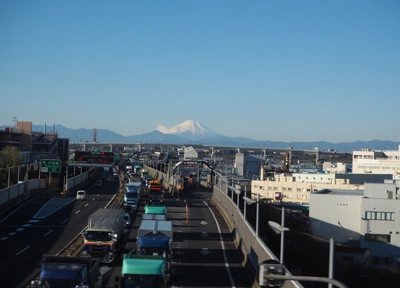 Taking the train from Tokyo to Kyoto